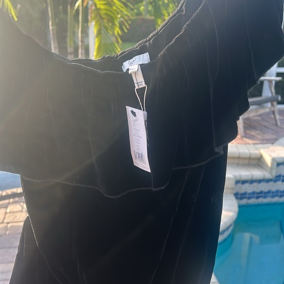 NWT Joie Kolda Velvet Black One Shoulder Ruffle Mini Dress sz XS Luxe - Picture 13 of 17